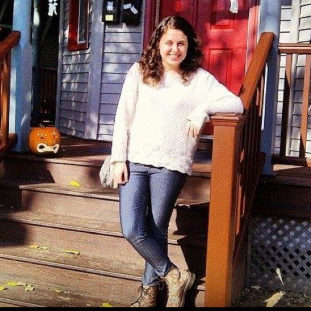 Meet your Posher, Jacquelyn